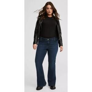Torrid 26 Regular Dark Wash "Luxe Slim Bootcut" Super Stretch Denim Jeans